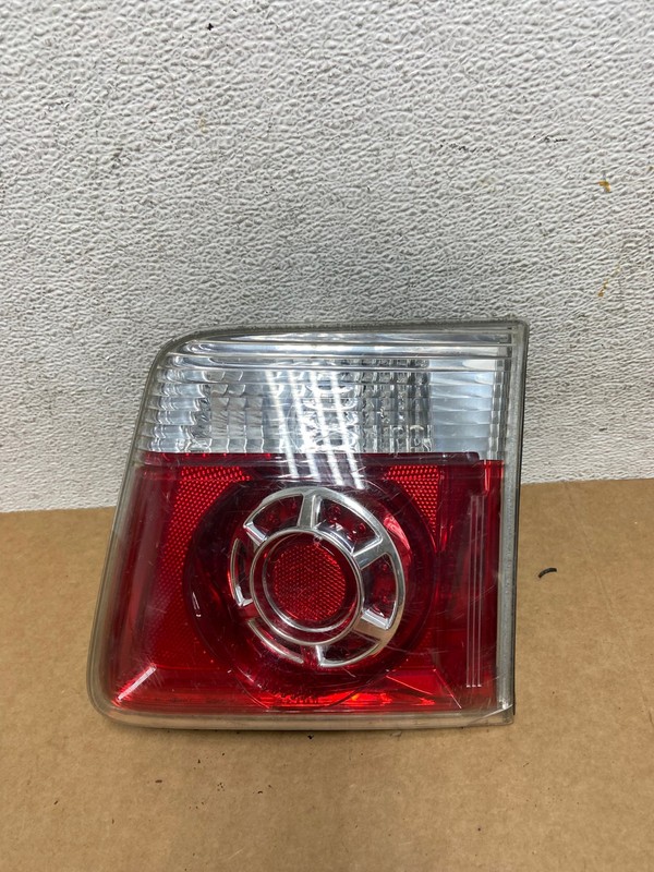 2007 to 2012 GMC Acadia Right Passenger Rh Hatch Tail Light Inner Oem AE2937 LK
