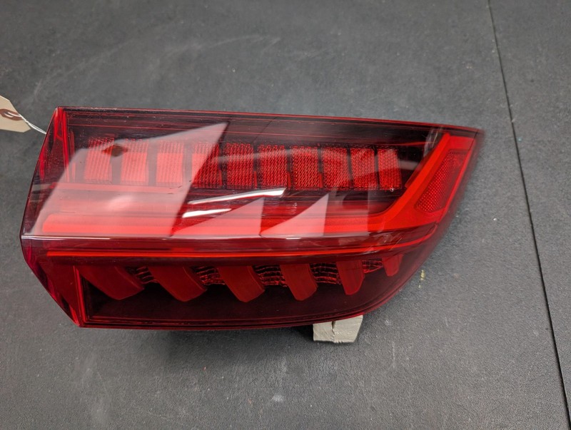 Left Outer Tail Light LED 2019 Audi A7 4K8945069C 2020 2021 2022 2023 2024