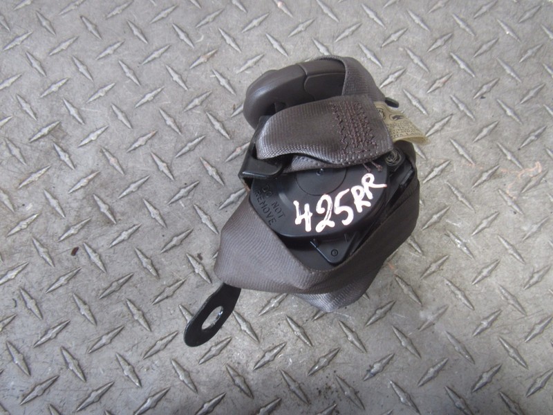 1992 TOYOTA LAND CRUISER RIGHT PASSENGER REAR SEAT BELT 4.0L 6CYL