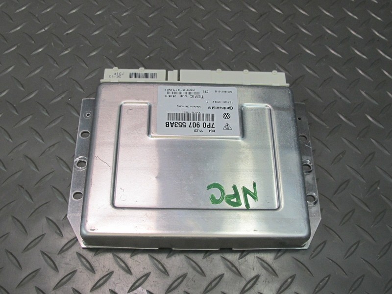 2011-2014 PORSCHE CAYENNE 958 AIR SUSPENSION CONTROL MODULE UNIT 7P0907553AB