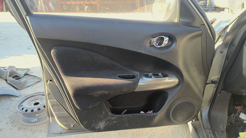 Front Door Trim Panel NISSAN JUKE Left 13 12 11 14 15 16 17
