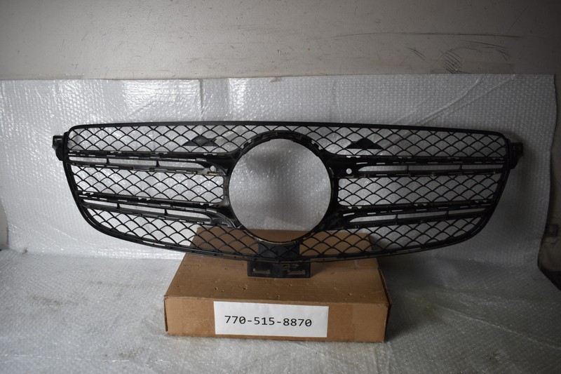 MERCEDES BENZ GLE400 4MATIC GRILLE 2016-2019 OEM A 166 888 02 60