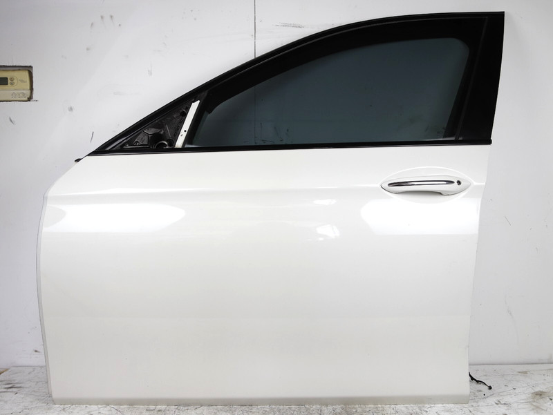 11-16 BMW F10 528i 535i 550i FRONT LEFT DRIVER DOOR COMPLETE ALPINE WHITE 300