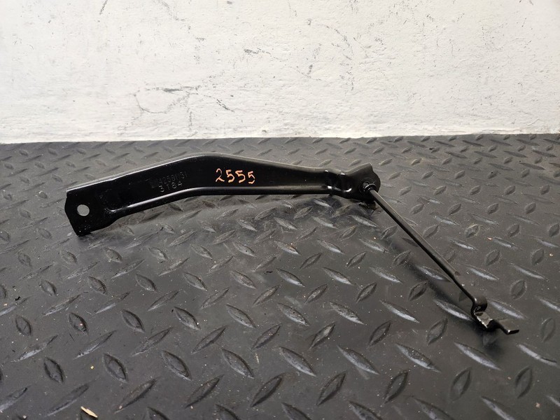 24-25 Buick Envista Battery Hold Down Strap W/ Bolt OEM 42581131