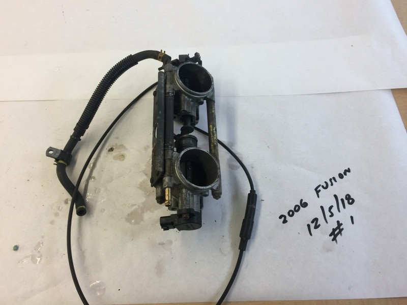 Polaris fusion 700 900 Throttle Position switch & Throttle body 3131591