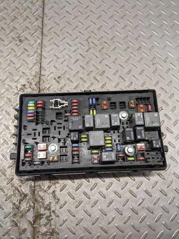 Fuse Box Engine With Fog Lamps Without Pre-crash System Fits 14-16 SRX 1167167