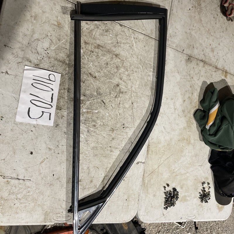 95-00 LexusLS400 Front Right Side Door Window Outer Frame Molding OEM