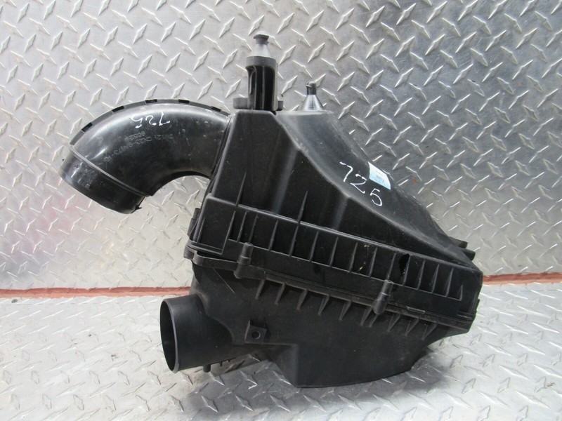 2015 JAGUAR XF AIR FILTER BOX 4CYL 2.0L SEDAN CX23-94673-AB