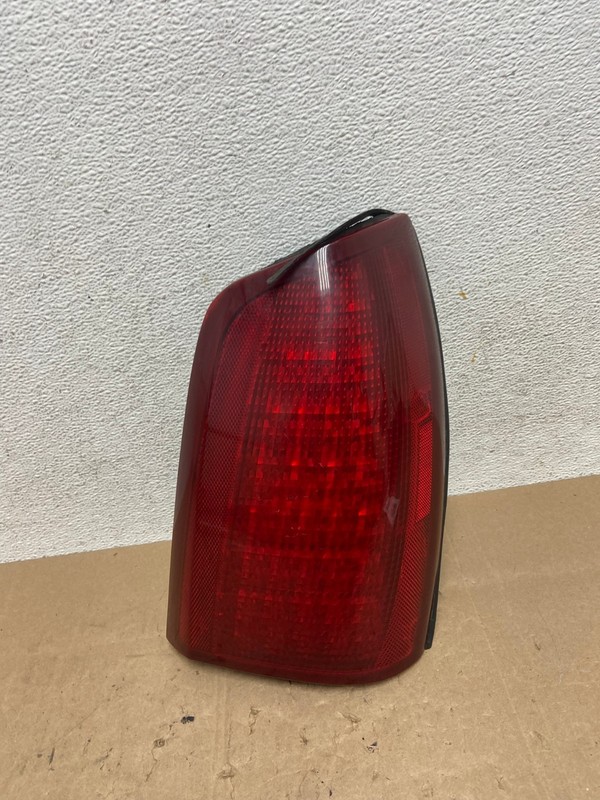 2000 to 2005 Cadillac Deville Right Passenger Rh Side Tail Light DEPO AE6535 LK