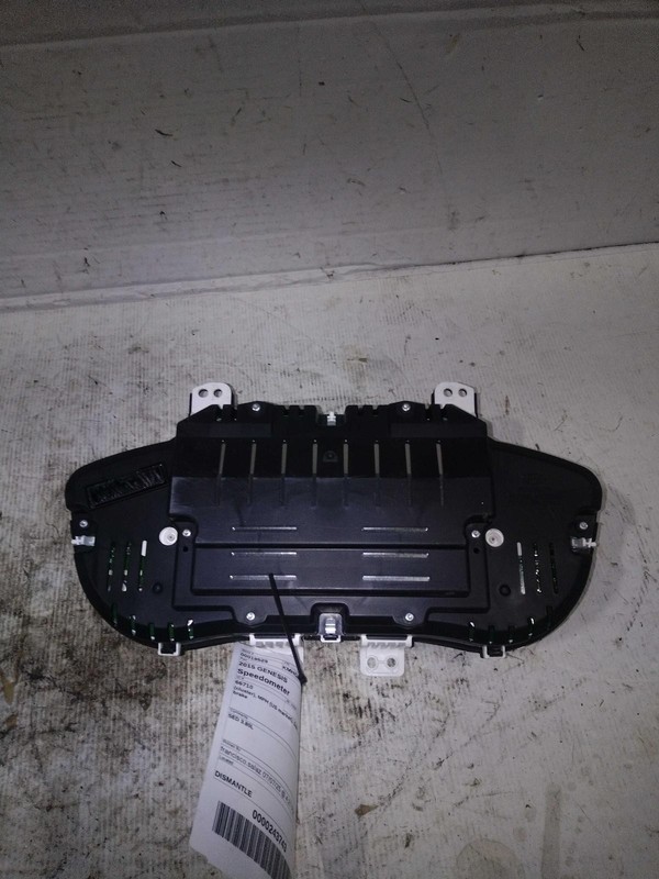 2015 Hyundai Genesis Speedometer Gauge OEM Black 94011B1200 137K Miles