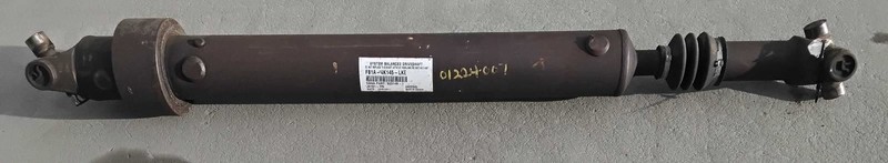 Rear Drive Shaft 176" Wb Assembly 4WD 7.3L Fits 02-03 FORD F350SD PICKUP 60628