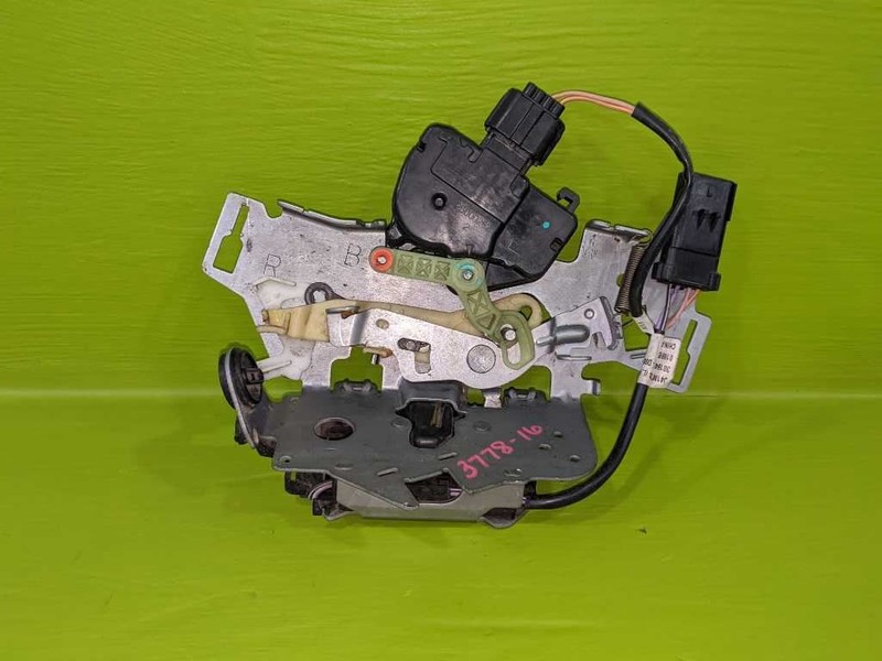 08-20 CARAVAN DRIVER LEFT SLIDING DOOR LOCK LATCH ACTUATOR OEM 3778-16