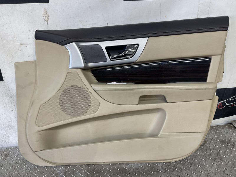 2009 - 2011 Jaguar XF Front Door Panel Passenger Right Beige Oem Tested