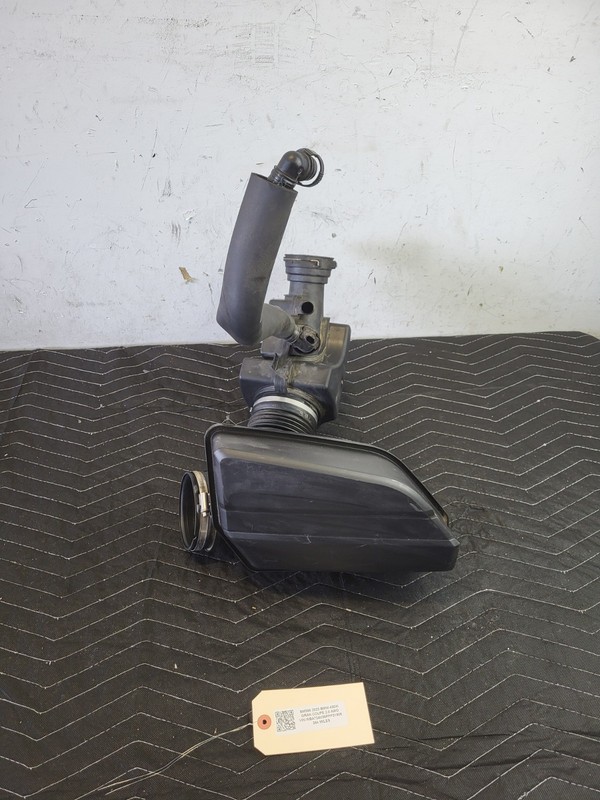 Used Oem BMW Air Cleaner Intake Duct Resonator 2023-2024 430Xi Gran Coupe 2.0L