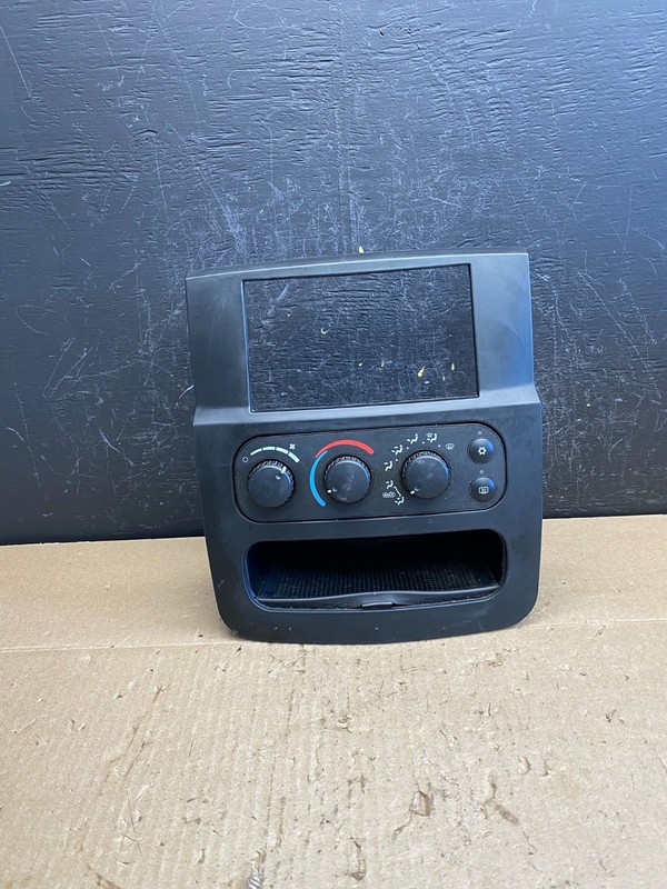 2002 to 2005 Dodge Ram Radio Climate Control Dash Bezel Trim AC6808 DG
