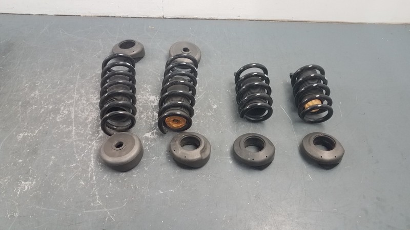 Lamborghini HuracanOEM Shock Spring Set #7704 B5