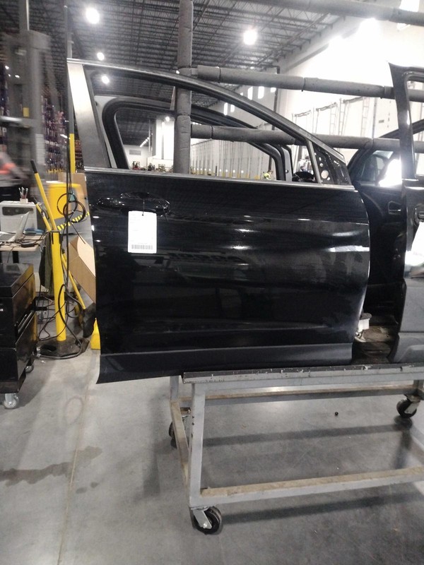 2015-2016 Honda CR-V Right Door Black OEM Used 135K Miles - 456909