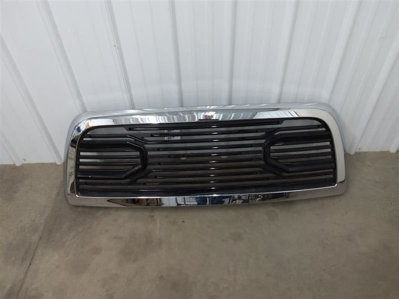 Grille Chrome Surround Black Bars Fits 10-12 DODGE 2500 PICKUP 239836