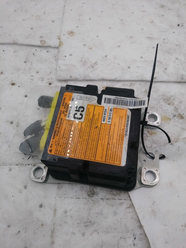 Used Air Bag Module fits: 2017 Nissan Pathfinder Air Bag center console side sea