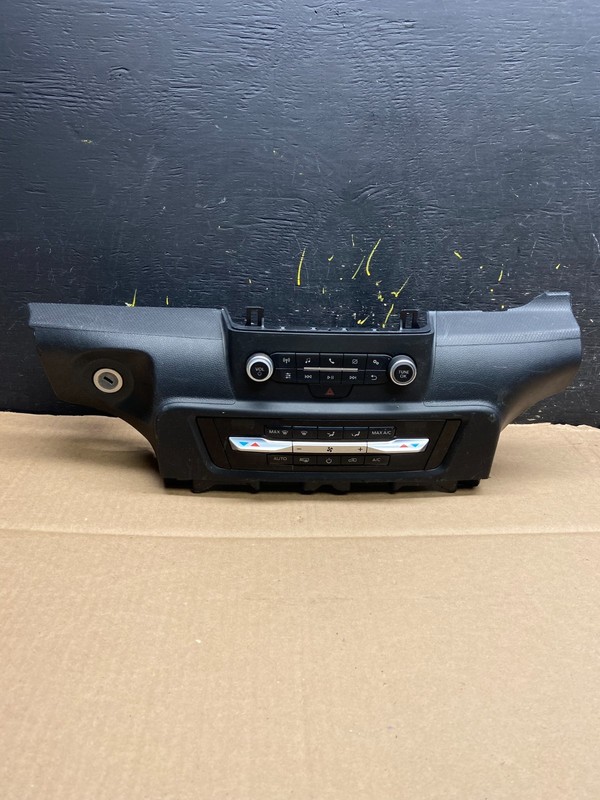 2020 to 2023 Ford Explorer Radio Climate Control Panel Trim y2074 DG