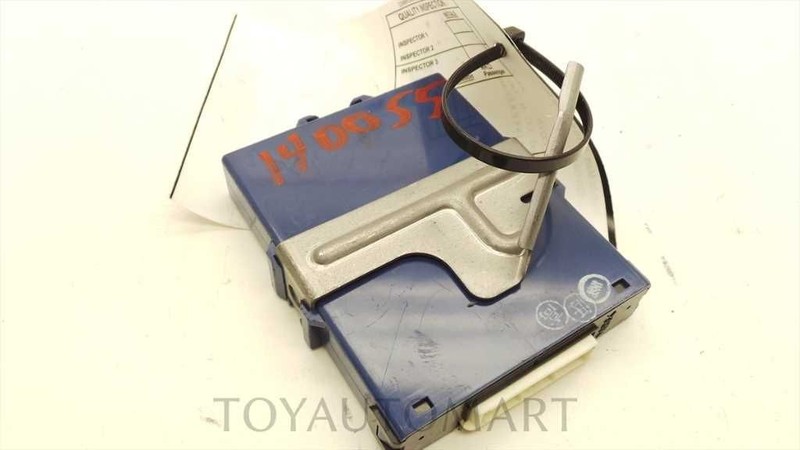 04-06 TOYOTA PRIUS 1.5L FWD AT CHASSIS ECM MULTIPLEX NETWORK BODY CONTROL MODULE