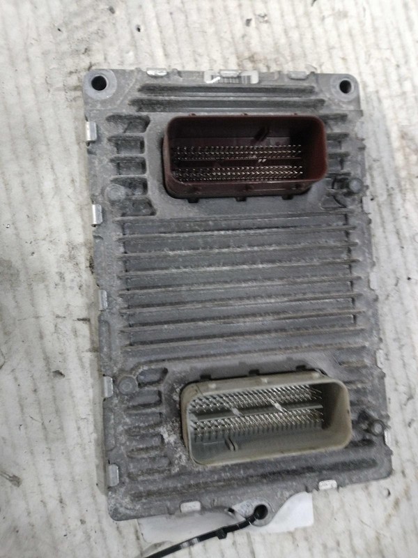 2015 Jeep Cherokee Engine Control Module ECM 3.2L OEM Grey 91K Miles