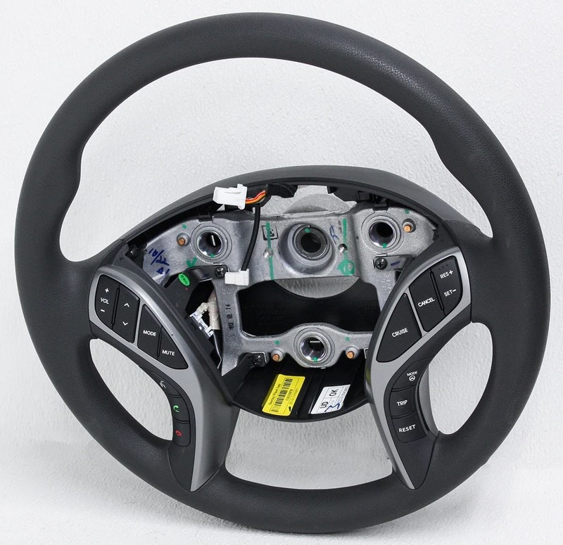 OEM Hyundai Elantra Steering Wheel 56110-3Y906-RY