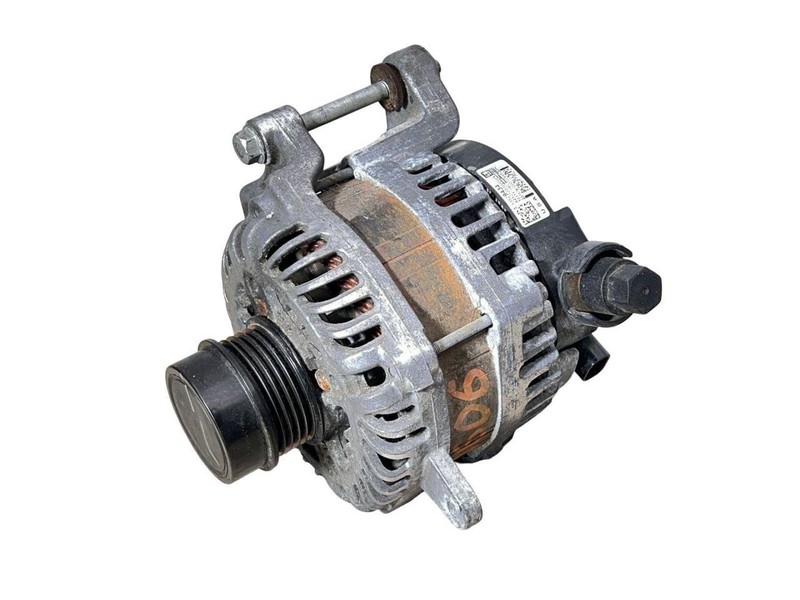 2019-2022 Cadillac XT4 Alternator