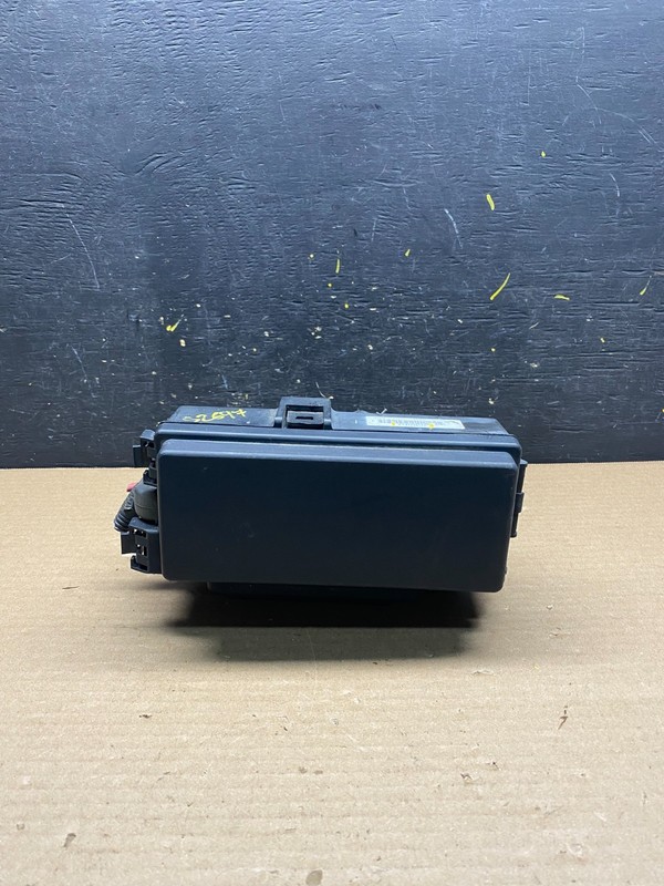2009 Jeep Grand Cherokee Fuse Box Relay Panel BCM Body Control Module S2697 DG