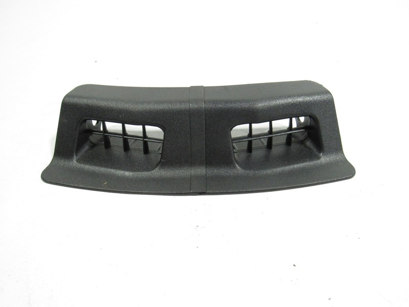 14-19 Maserati Quattroporte 2016 Front Right Under Seat Floor Air Vent ;:A