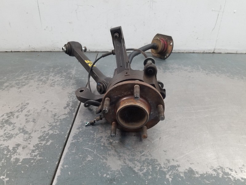 2005 Pontiac GTO Right Front Hub Knuckle Control Arms #2371 S1