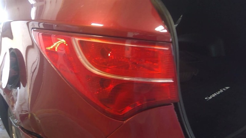 Driver Tail Light SWB Sport Incandescent Bulb Fits 13-16 SANTA FE 3492294