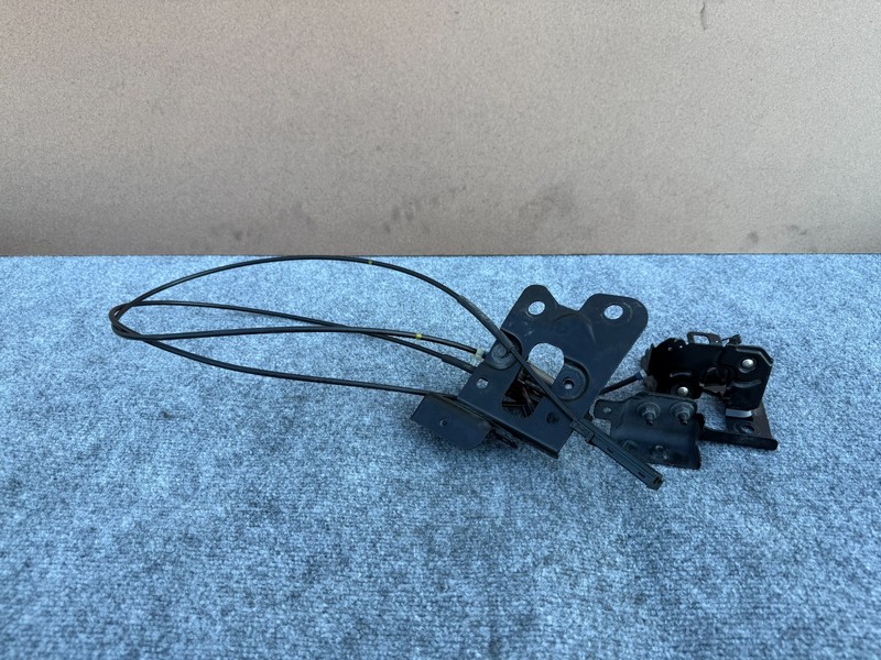 INFINITI Q50 Q60 2014-2024 OEM FRONT LH&RH RADIATOR SUPPORT HOOD LATCH W/ CABLE