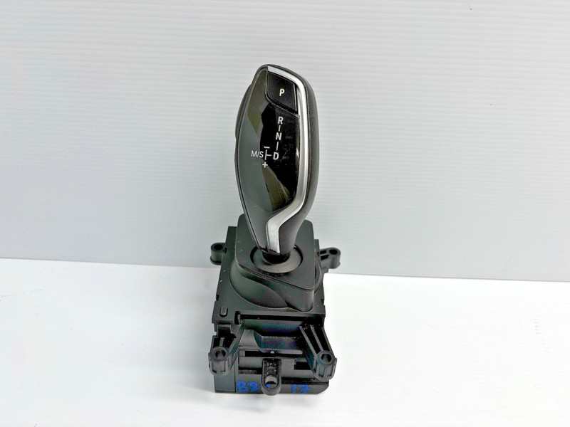 16-19 OEM BMW G11 G12 740 750 Auto Transmission Shifter Gear Selector Switch