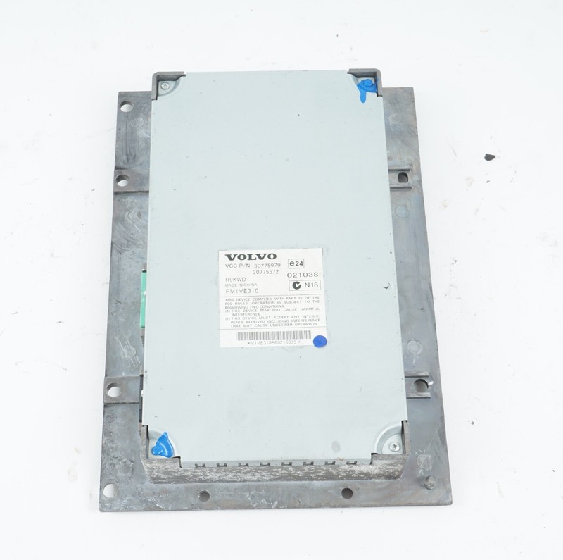 2005 - 2007 VOLVO C70 T5 AUDIO AMPLIFIER MODULE 30775979OEM