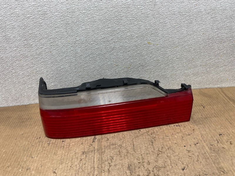 1990 1991 Acura Legend Coupe Left Driver LH Tail Light AA0127 DW