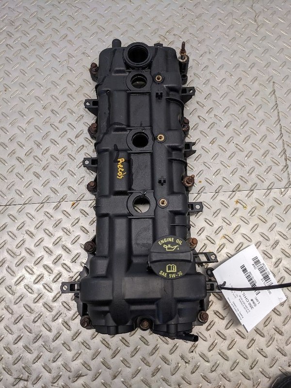 11-21 CHRYSLER DODGE JEEP 12-21 RAM 3.6L ENGINE DRIVER SIDE VALVE COVER