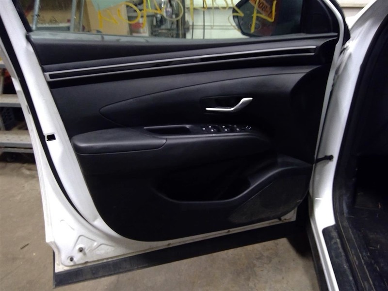 TUCSON 2022 Driver Left Front Door Trim Panel 1774581