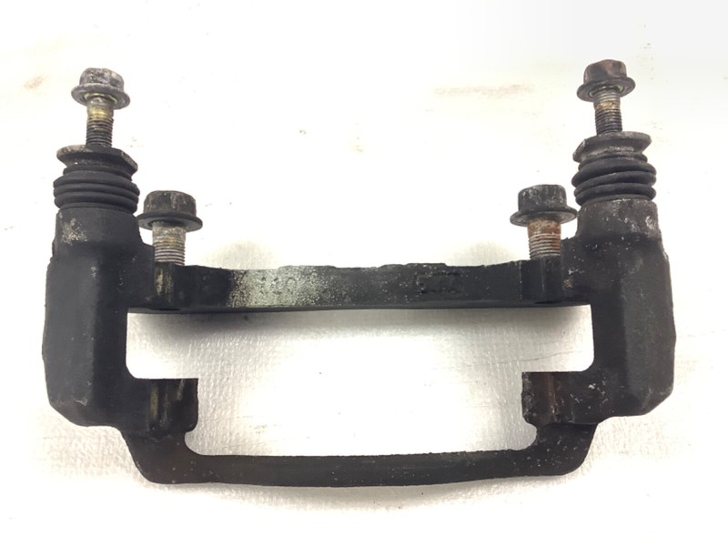 93-95 Civic 2Dr EX Bracket Right Front Brake Caliper Pad Holder Bolts Screw OEM