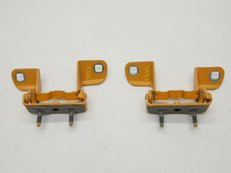 21-25 Ford Bronco Sport Tailgate Liftgate Hinge Set Pair (2) OEM *Cyber Orange*