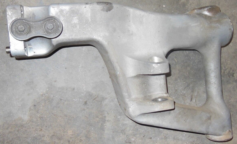 2002 Honda Goldwing GL1800 GL 1800 Rear Back Swingarm Swing Arm Pivot Swivel 02