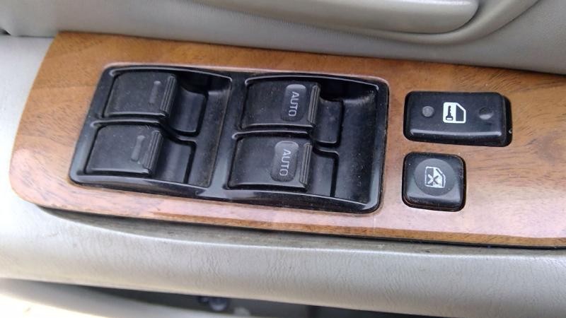 Door Switch Front LEXUS ES300 99 00 01