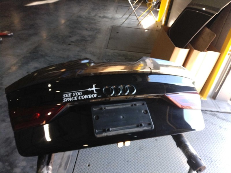 2015 AUDI A3 Deck Lid Trunk Lid Black OEM 8V0827566 Used 139K Miles
