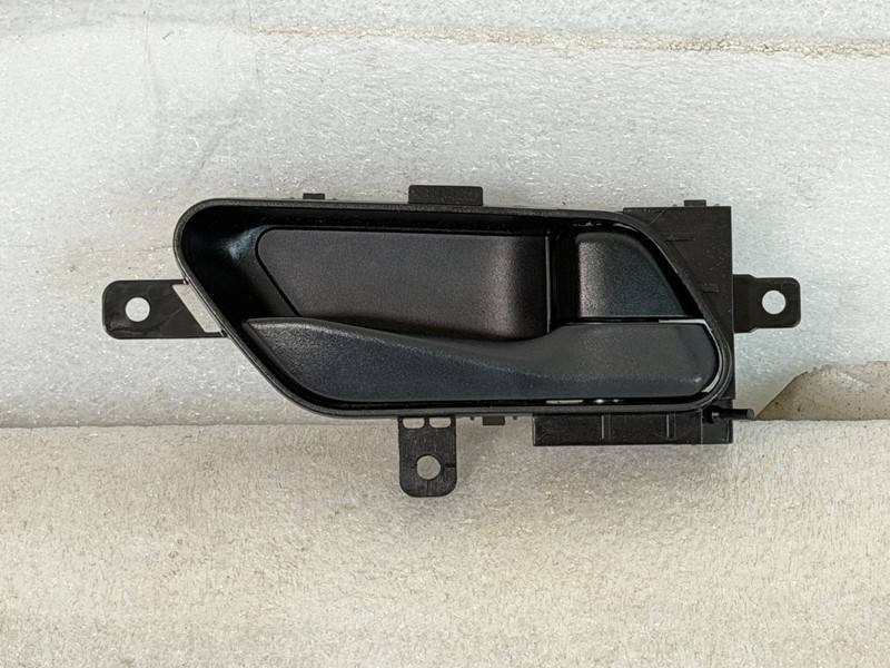 2025 NISSAN ALTIMA REAR RIGHT SIDE INTERIOR DOOR PANEL INSIDE HANDLE OEM #025