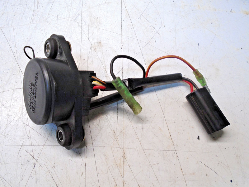 E3d Yamaha 5.7 V8 Trim Control Unit 6T0-83677-00-00
