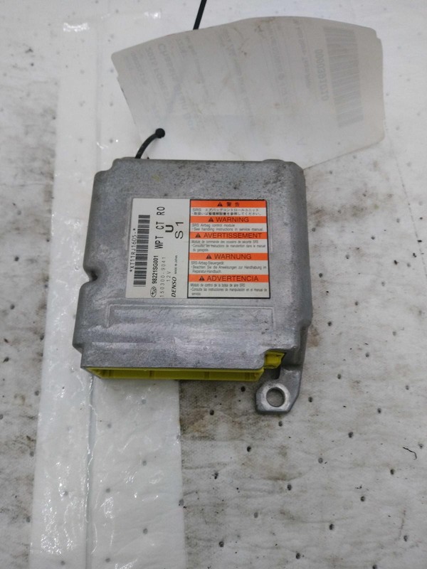Used Air Bag Module fits: 2015 Subaru Forester Air Bag console front Grade A