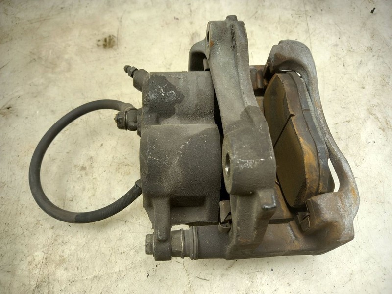 01 02 03 04 05 LEXUS IS300 SPORT FRONT DRIVER LEFT BRAKE CALIPER