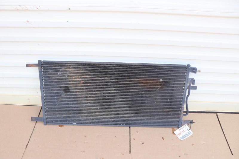 2008-2010 FORD F250 SD 6.4L DIESEL A/C AC AIR CONDITIONING CONDENSER OEM