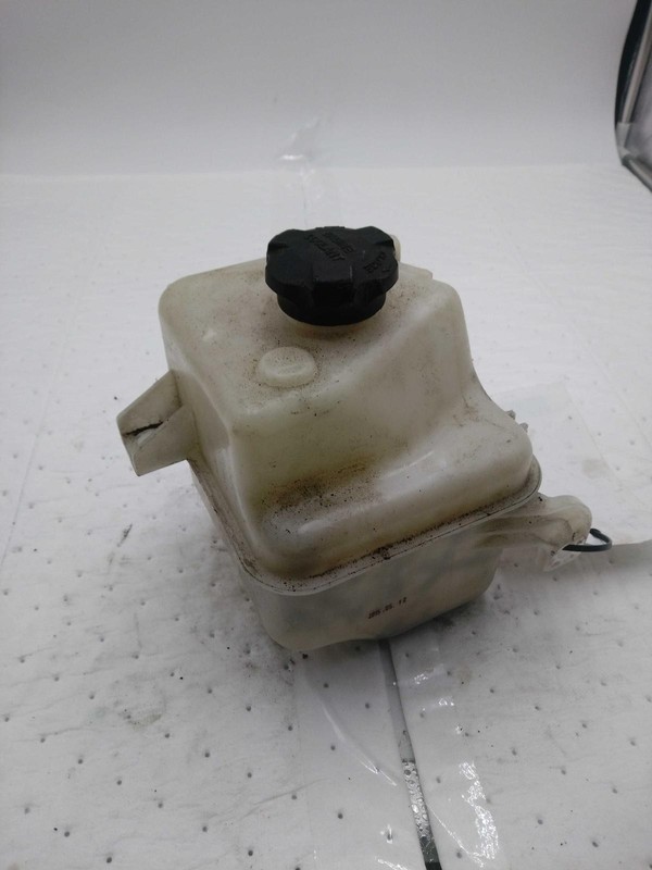 2016 KIA Sportage Engine Coolant Reservoir Black OEM 254302S050 2.0L