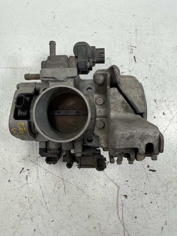 05-06 Acura RSX Base AT Throttle Body Assembly 16400-PND-A67 OEM